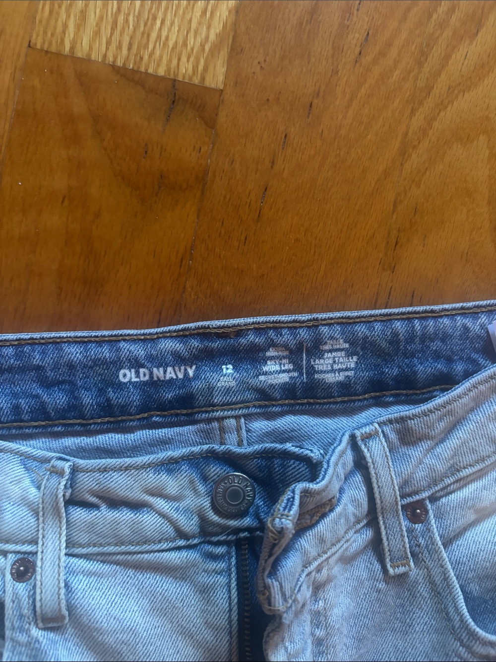 Jeans Subcategory Classification - Picture 2 of 4
